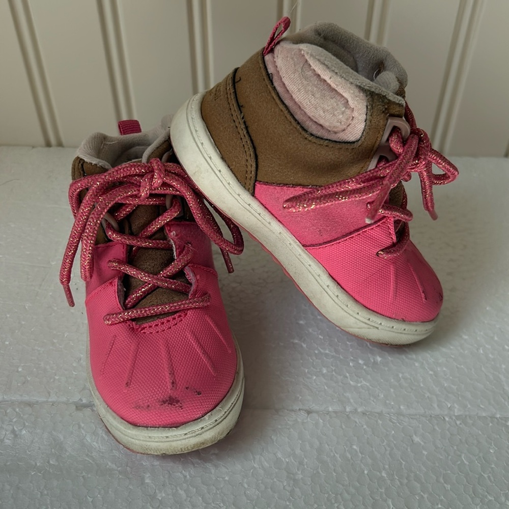 Osh Kosh B’gosh lace up construction ankle boots shoe sneaker size 6M pink brown